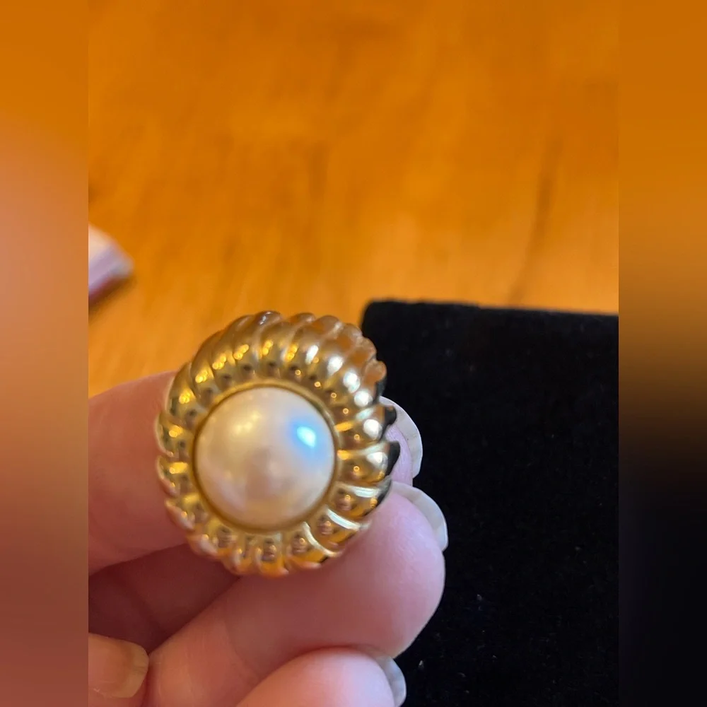 MONET Vintage Gold and Pearl Earrings clip on Classic modernist 80s wedding